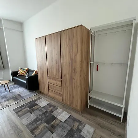 Pullman * דברצן